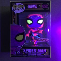 Blacklight Spiderman Funko Pop *MINT* Target Exclusive Marvel Avengers Endgame 652 with protector Peter Parker Far From Home No Way Homecoming Miles
