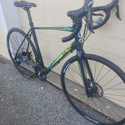 Giant Disc Road Bike 54cm 