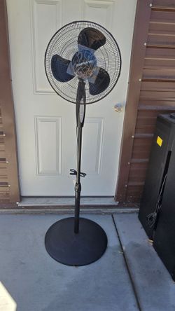 Hampton bay 16" fan