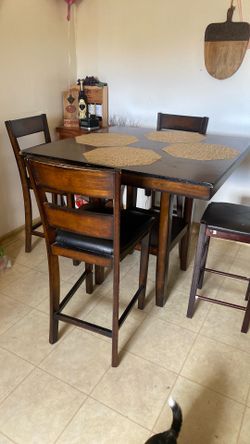 Dinning table