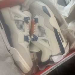 Military Blue Jordan 4s DS size 13