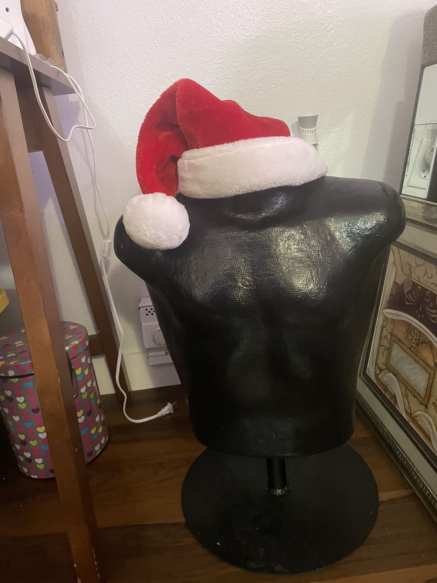 male chest mannequin 