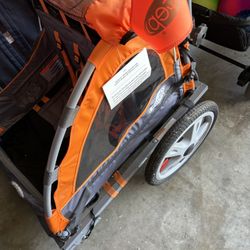 Toddler Double Bike Trailer/used One Time