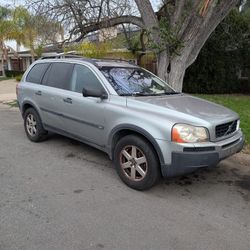 2005 Volvo XC90 2.5T