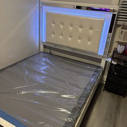 ELEGANT QUEEN BED FRAME