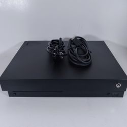 Xbox One X (1TB) 