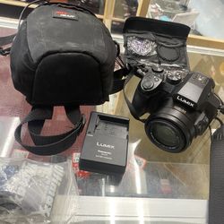 Panasonic LUMIX Dmc-fz300 Camera w/ accessories 