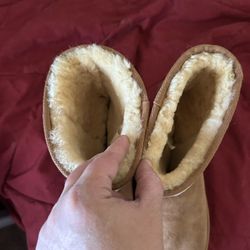 Original Men’s Uggs Slipper Boots Size Ten