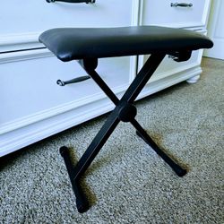 Piano Chair 