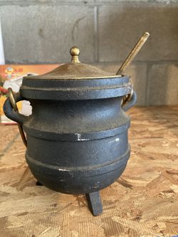 Vintage cast-iron/brass fire pot