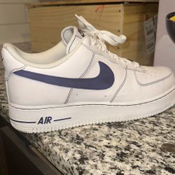 Air Force 1s (Like New)