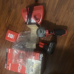 Milwaukee New 3/8" stubby Impact wrench M12 Fuel