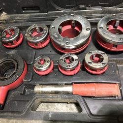 Ratcheting Pipe Threader Set 