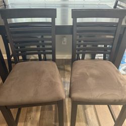 Table and 4 Chairs