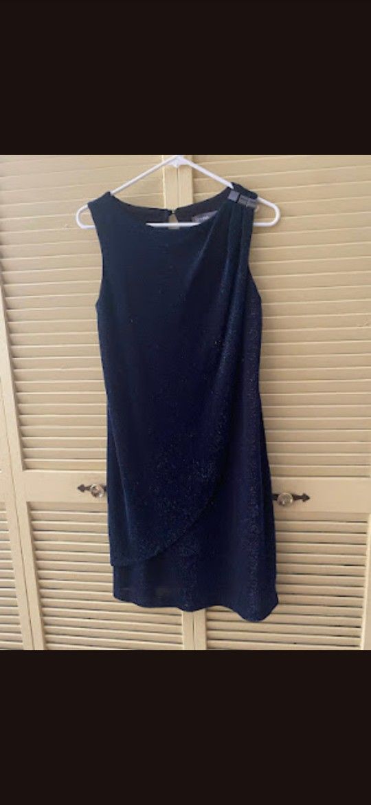 Elegant Black Sleeveless Cocktail Dress With Blue Sparkle Metallic Thread