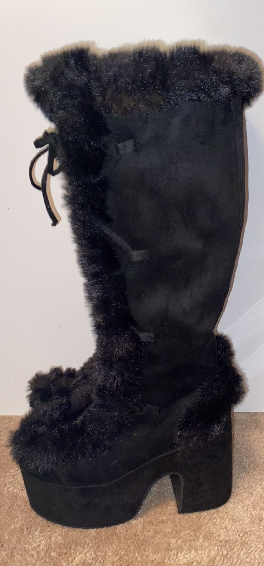 Platform Boots Women’s Size 8