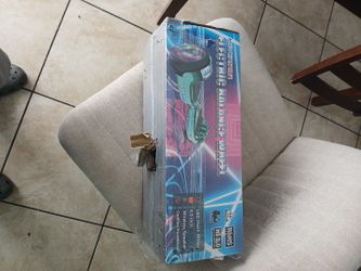 Hoverboard (Box Is Banged Up