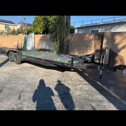 24 Ft Trailer 