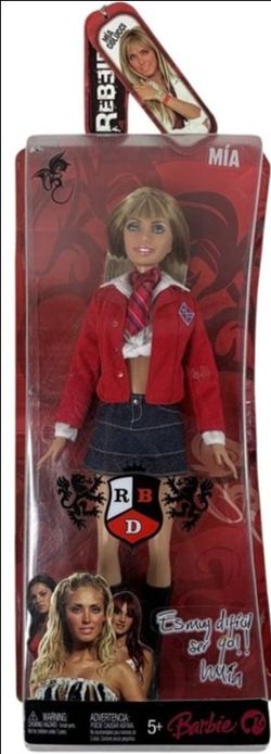 Rebelde barbie doll MIA still in original packahe