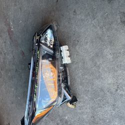 2018 2023 Nissan Leaf Passenger Right Headlight Halogen 