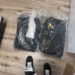 Bread New Moose Knuckles 