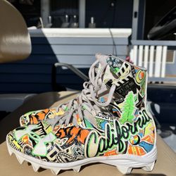 Under Armour Youth California Cleats Size 4