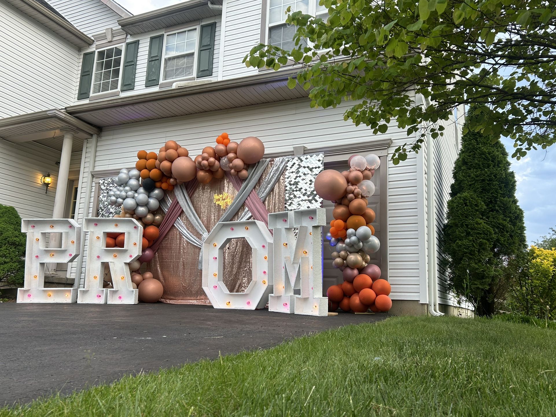 PROM Send Offs Big Or Small