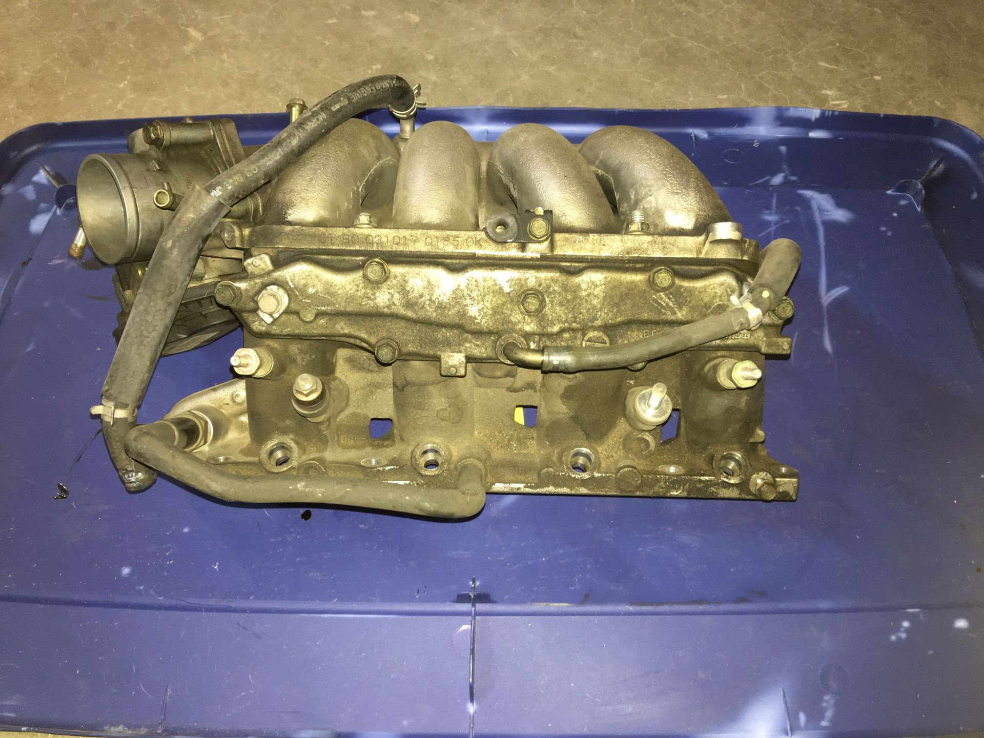 K24A2 Intake Manifold & Throttle Body for Sale in Apple Valley, CA