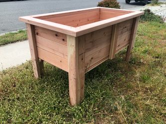 Custom privacy wall patio garden bed flower herb planter box wooden cedar redwood container vegetable urban