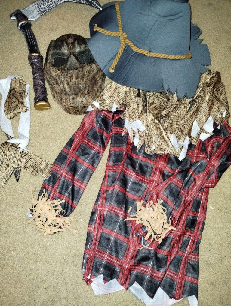 Scary Scarecrow Halloween Costume