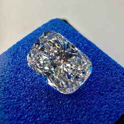 Lab Grown Diamond 2.07 ct Cushion GIA VVS2 E