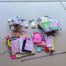 Gift Wrapping Supplies 