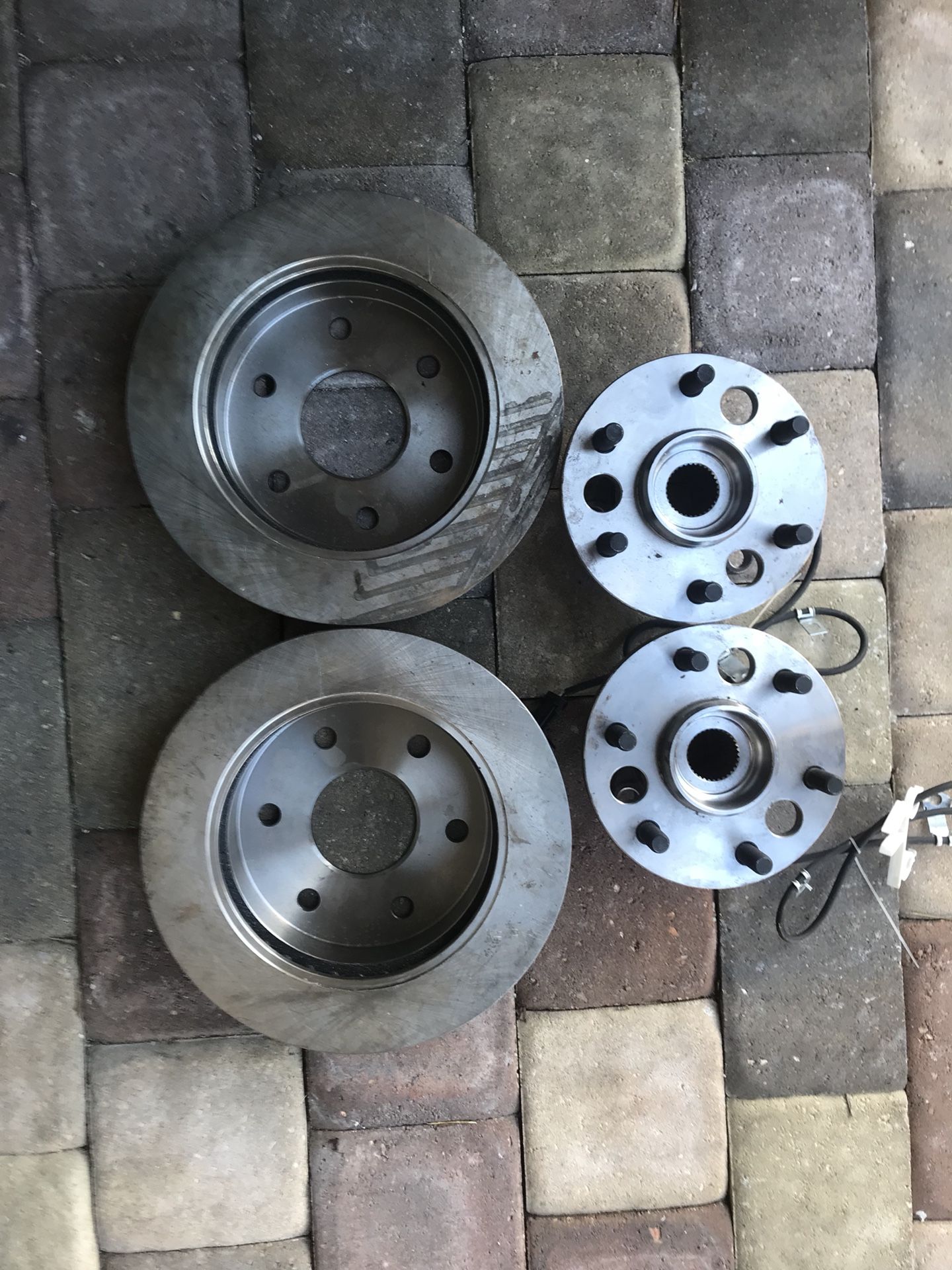 New Brake Calipers and rotors 1/6 1 NEW 6 lug N-X353M MIN THK 30 MM ROTOR **MAKE OFFE