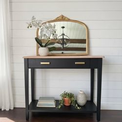 ENTRYWAY TABLE 
