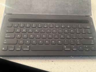 iPad Pro Smart Keyboard