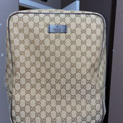 Gucci GG Supreme Canvas Backpack