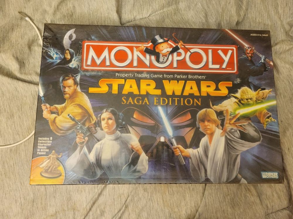 Star Wars Saga Edition Monopoly Sealed 