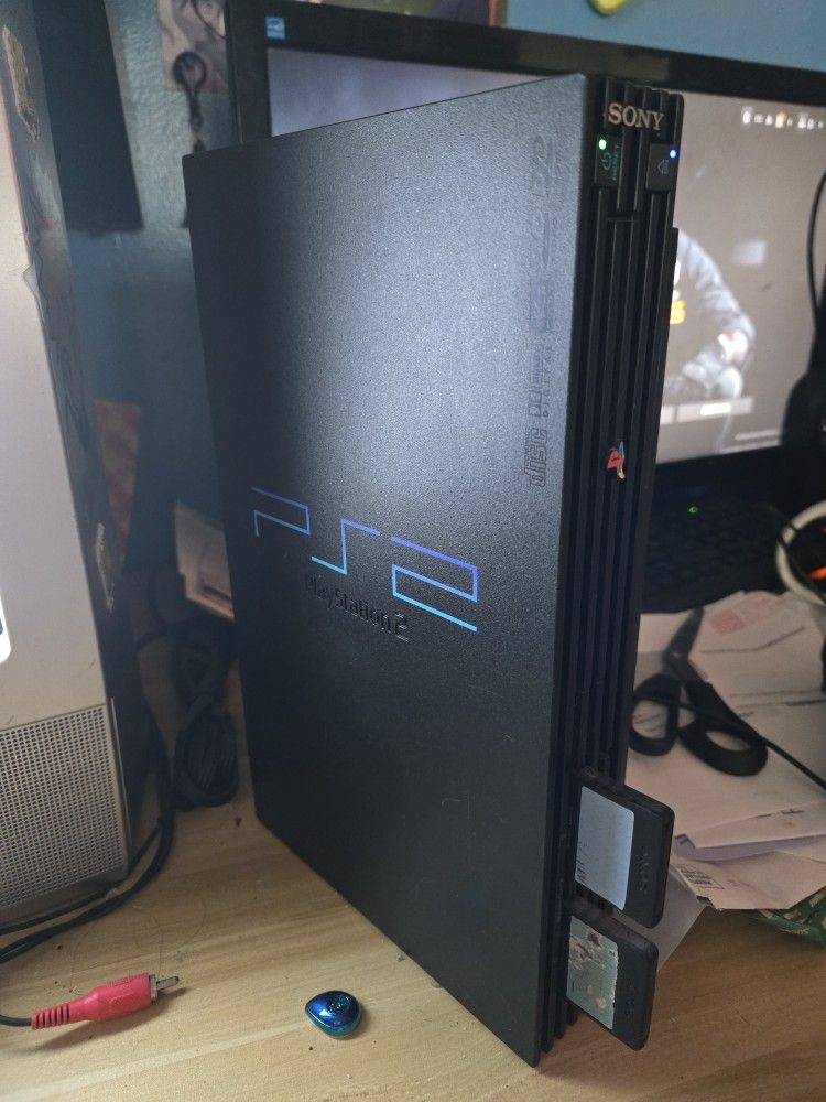 PS2- Playstation 2 + Games (BUNDLE)
