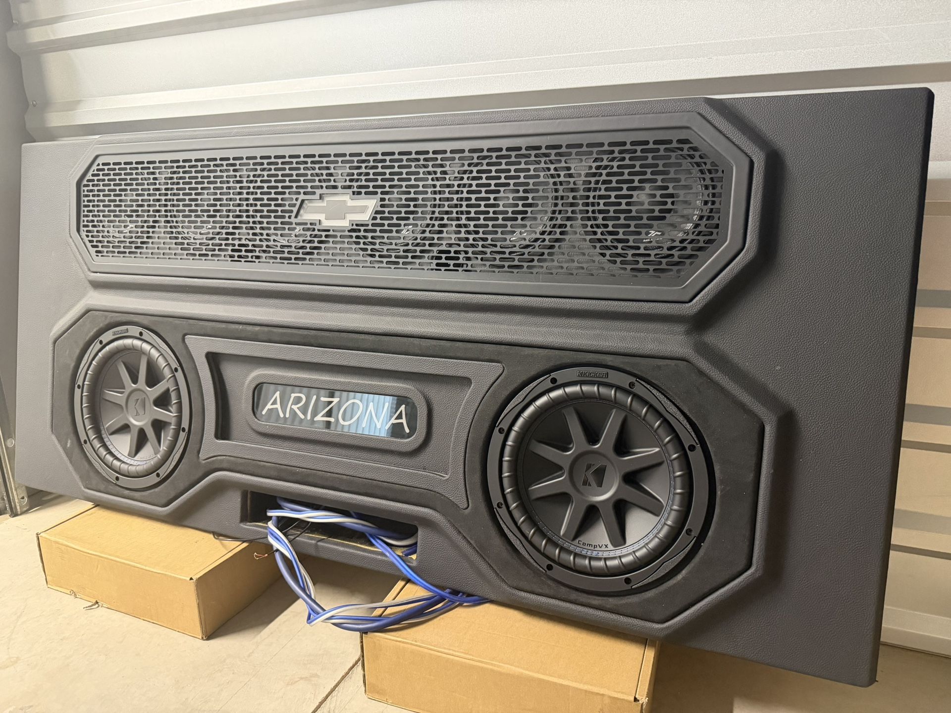 NEW CUSTOM BOX FOR SINGLE CAB TRUCKS MIDRANGE SPEAKERS TWEETERS SUBWOOFERS