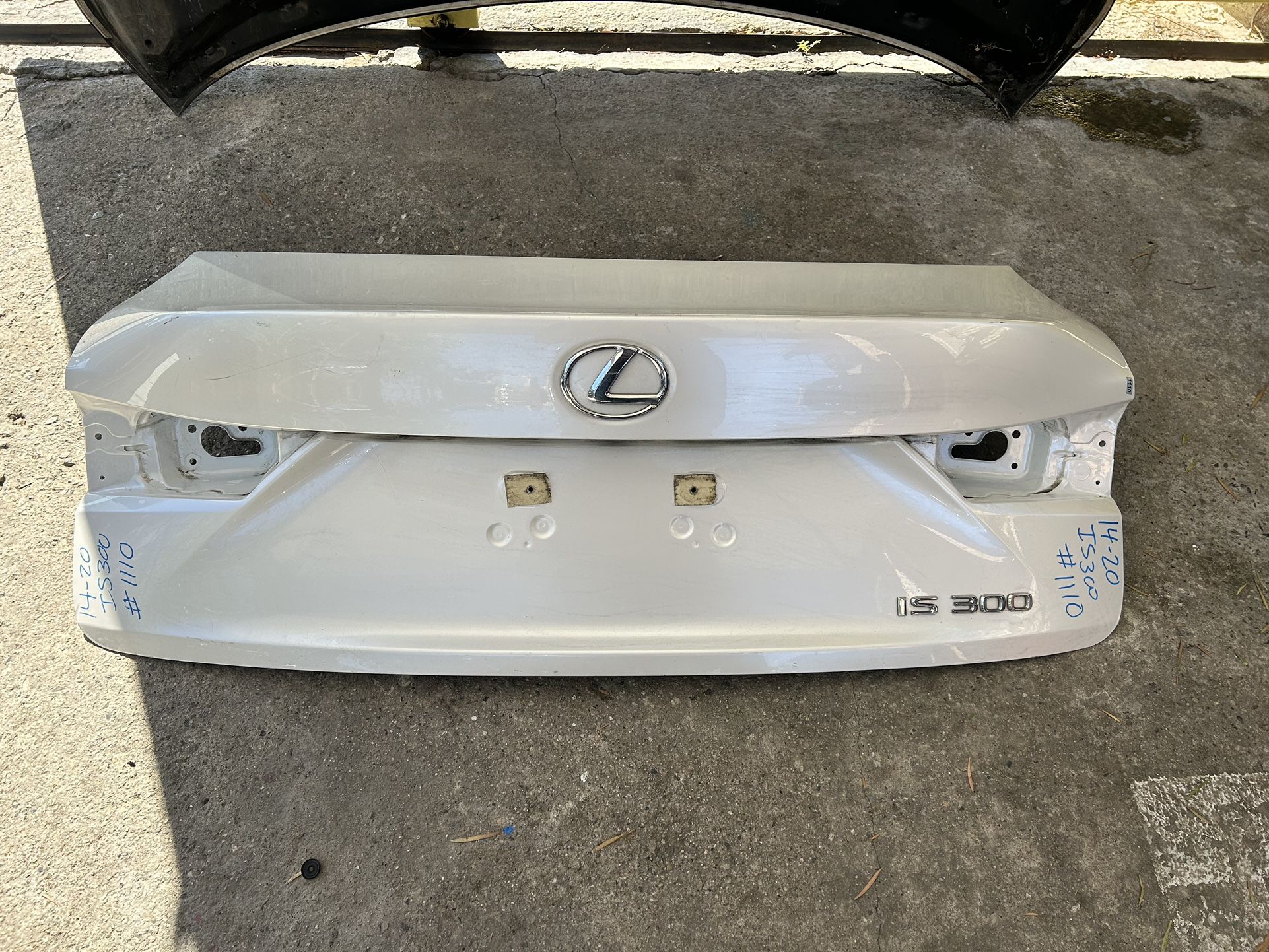 2014-2020 LEZUS IS300 IS350 TRUNK LID