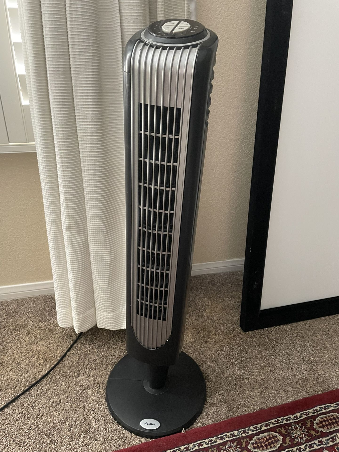 Multi-Speed Rotating Vertical Fan – $20