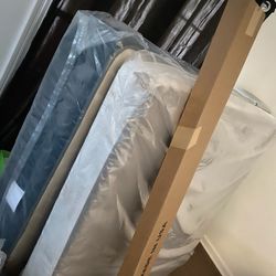 QUEEN Mattress Boxspring, And Rail