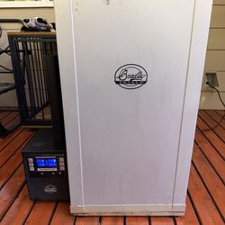 Bradley’s Digital Smoker Full Sized