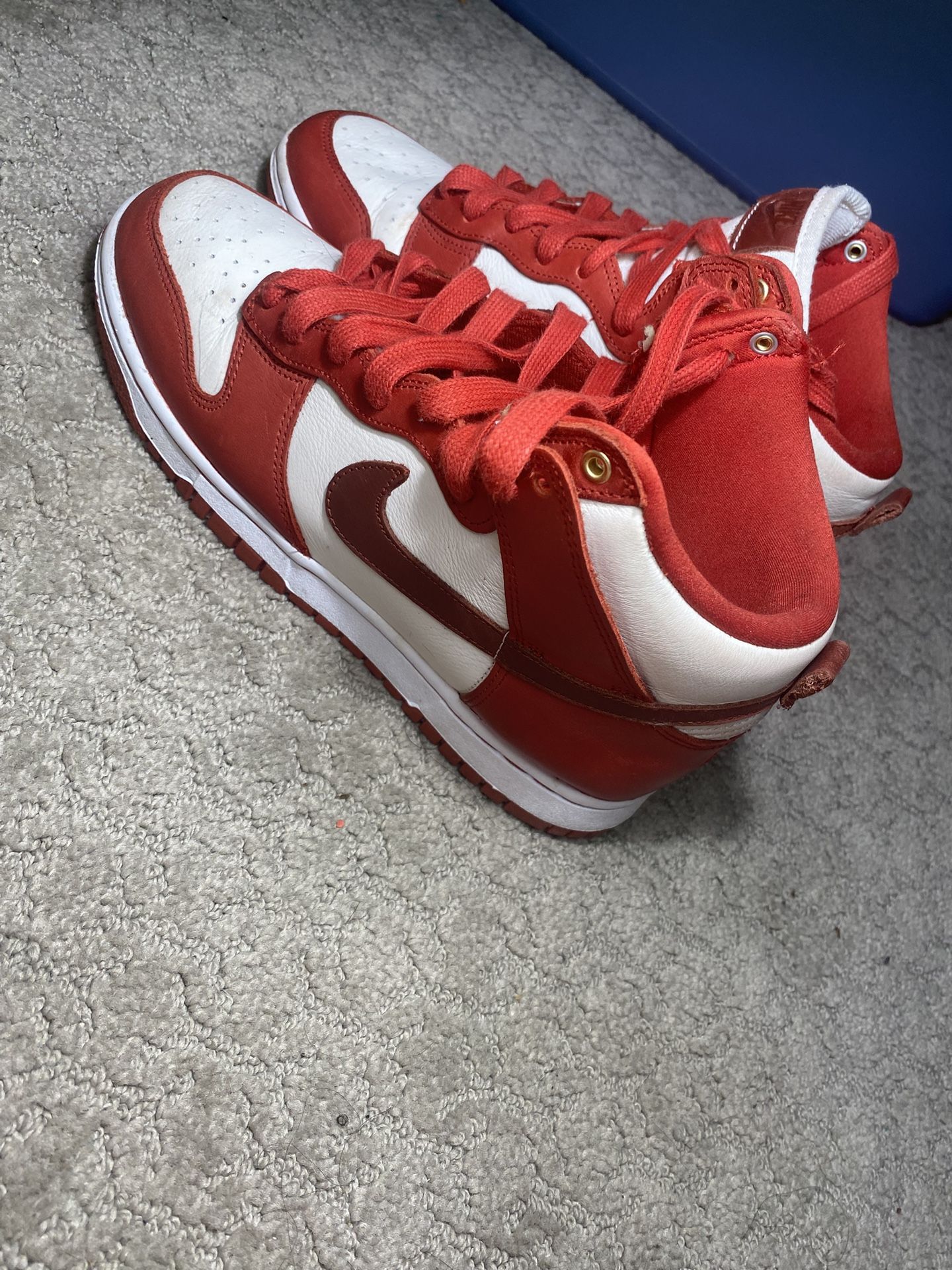 red and white nike Dunk “Sb” size 8.5
