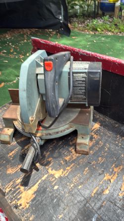 Delta  table  saw