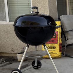 Weber 22” Kettle Grill
