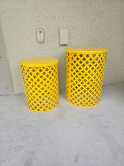 Glitzhome Outdoor Metal Side Tables - Yellow Nesting Accent Set (Pair of 2)