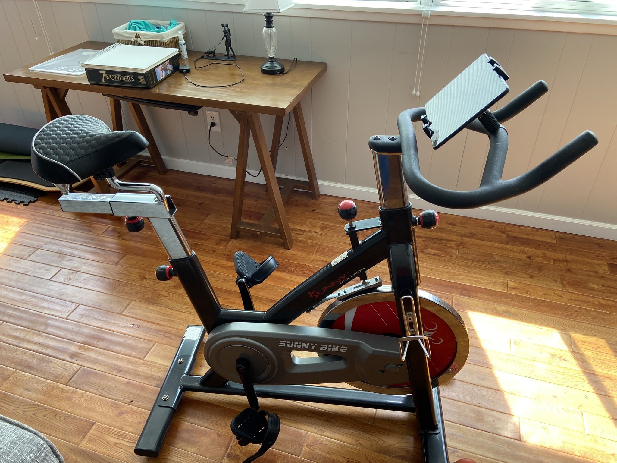 Exercise Bike With 49lb Flywheel