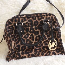 New Michael Kors Purse