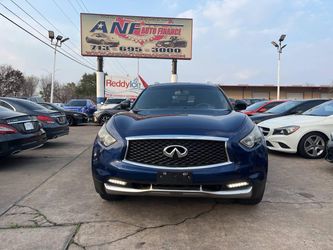 2017 INFINITI QX70